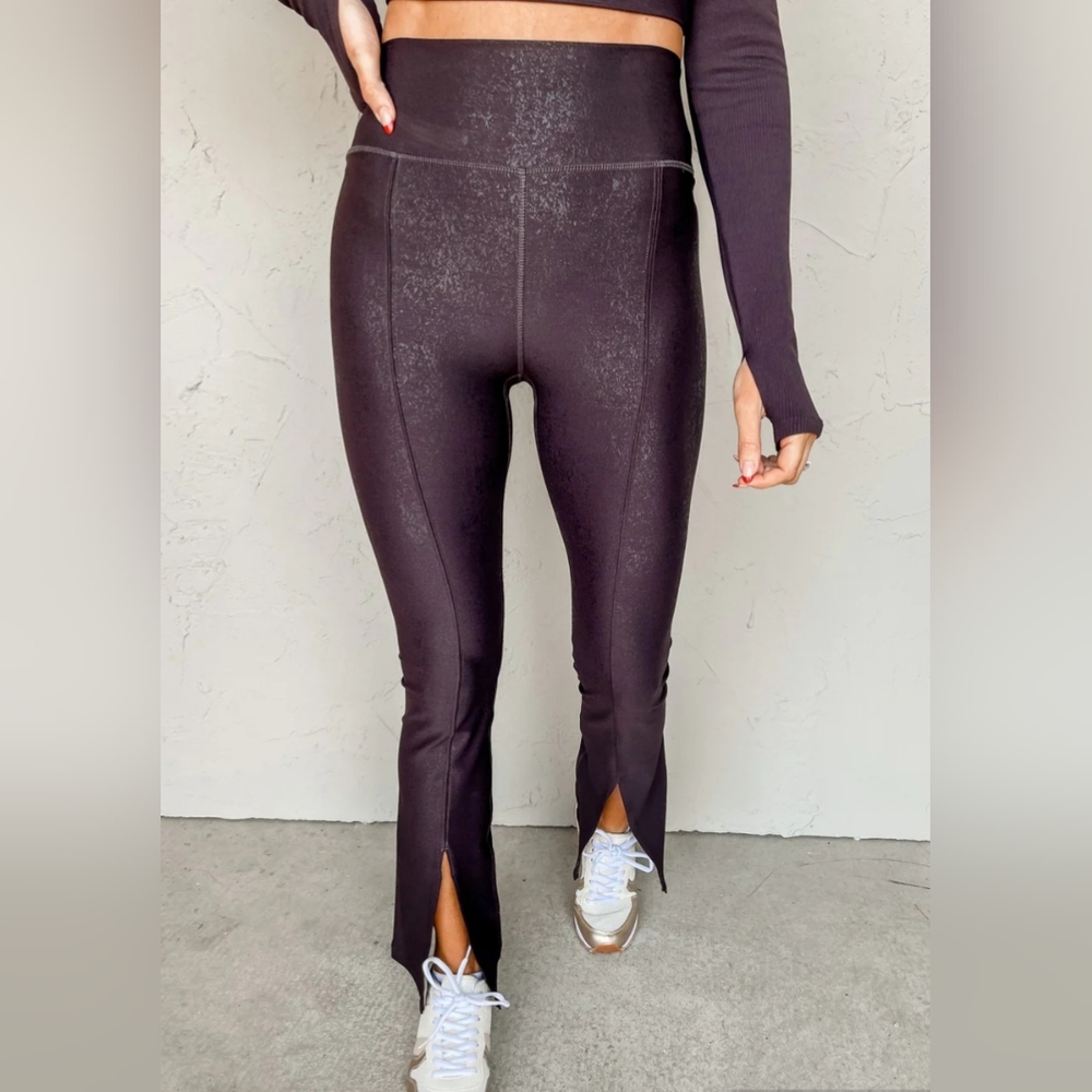 Foil Print Front Slit Leggings